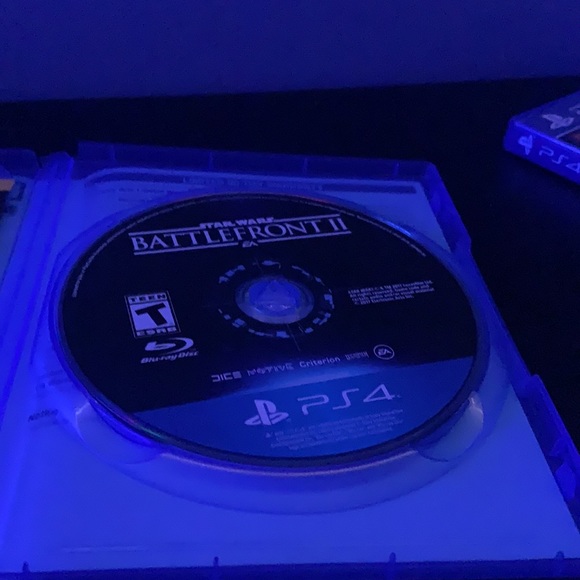 Battle front two and one both mint condition - Picture 4 of 4